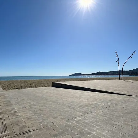 Apartment Studio Cabine 4 Pers, Piscine, Parking Prive, Proche Plage - - Fr-1-225-602 *